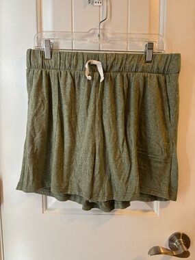 Old Navy Olive Green Casual Drawstring Shorts